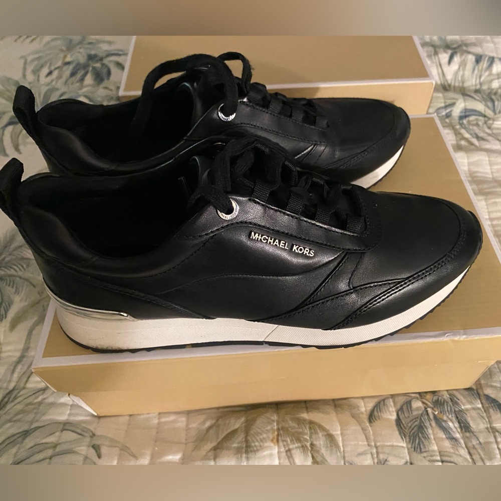 Michael Kors Allie Stride Leather Trainer Black Platform Lace-Up Sneakers
